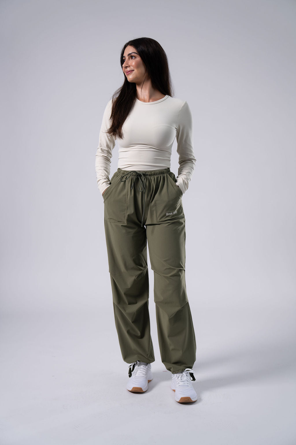 Silhouette Pants